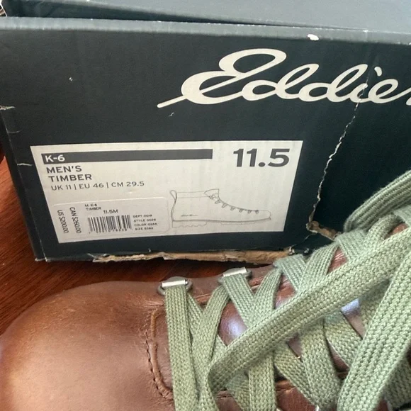 Eddie Bauer Brown Leather Boots with Green Laces - Picture 2 of 6
